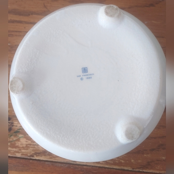 Vtg 1980 Ceramic Cachepot 3 Footed Planter Vase Bowl Floral Design San Francisco - Picture 4 of 14